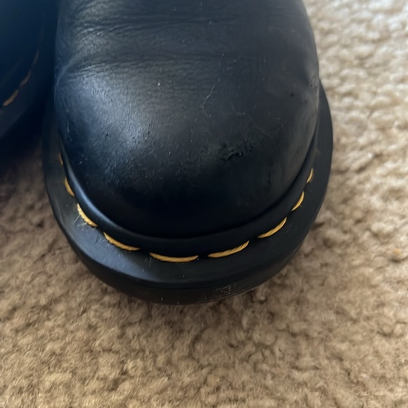Doc Martens Dr. Martens pebbled leather boots - Picture 3 of 5